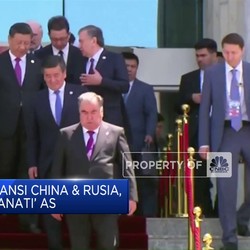 Sah Gabung Aliansi China & Rusia, Arab Saudi 'Khianati' AS