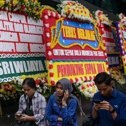 Kantor PSSI Banjir Karangan Bunga, Ada Pesan ke Erick Thohir