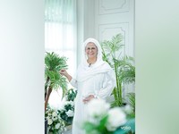 Pasca Tafsir Ulang Al-Quran, Wanita Ini Pimpin Salat Jumat