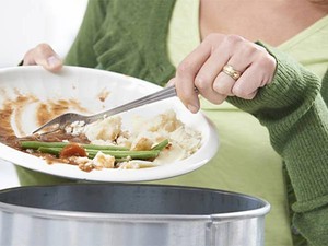 Mengapa Makanan Bisa Berulat? Ini Penyebab dan Cara Mencegahnya