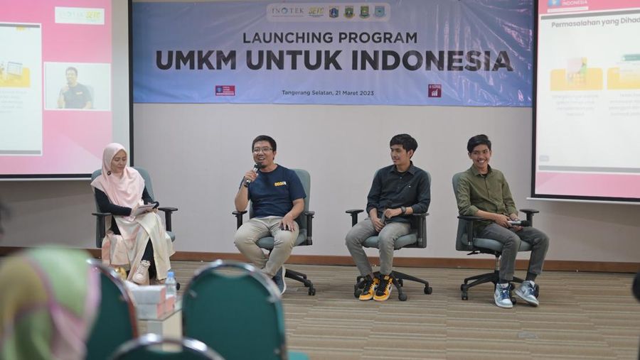 PT HM Sampoerna Tbk. (Sampoerna) di bawah payung program keberlanjutan Sampoerna Untuk Indonesia, kembali meluncurkan program UMKM Untuk Indonesia (UUI) untuk transformasi digital yang dilaksanakan pada Selasa (21/3) di Tangerang Selatan.