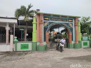 Cerita Masjid Pesucinan Peninggalan Malik Ibrahim Diklaim Tertua di Jawa