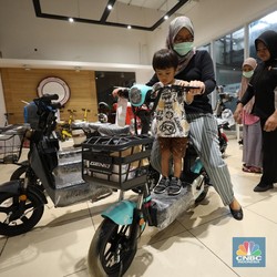 Warga RI Siap-siap Bayar Mahal buat Sepeda Listrik-Bedak