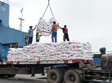 2.000 Ton Gula Impor Thailand Tiba di Priok, Untuk Apa?