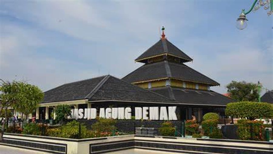 Masjid Agung Demak