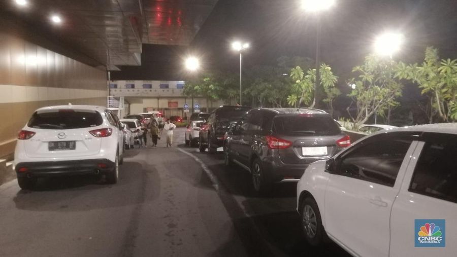 Midnight Sale Transmart Pontianak. (Ist)