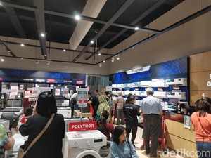Hari Ini Serbu Transmart Full Day Sale! Banjir Diskon 50% + 20%