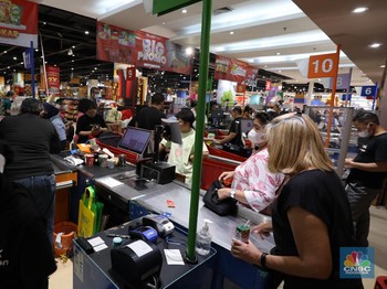 Midnight Sale Sukses, Full Day Sale Transmart Lebih Heboh!