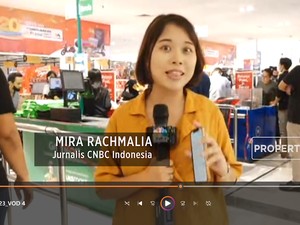 Fenomena Pengunjung Transmart Membludak