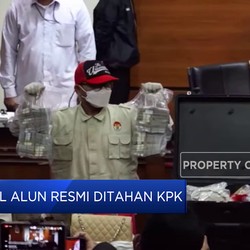 Rafael Alun Resmi Ditahan KPK, Barang Bukti 'Dipamerkan'