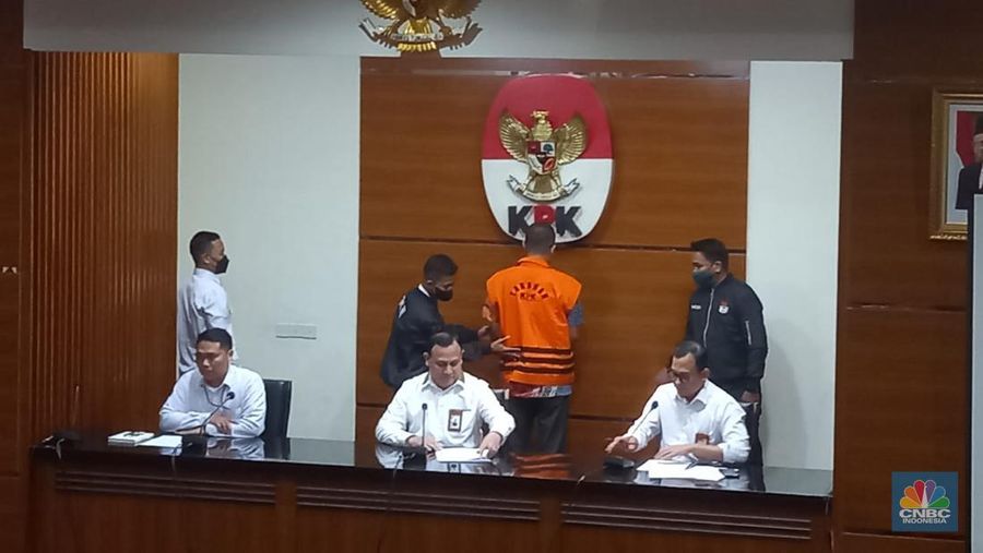 Konferensi PERS Penahanan Tersangka Dugaan TPK GRATIFIKASI di Lingkungan Kementeria Keuangan. (CNBC Indonesia/Arrijal Rachman)