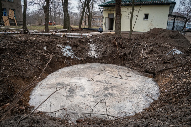 Sebuah serangan besar-besaran rudal Rusia mengguncang Ukraina, Minggu (2/4/2023). Serangan tersebut dilakukan di kota Kostyantynivka, Donbass, Ukraina Timur. (Anadolu Agency via Getty Images) Sebuah serangan besar-besaran rudal Rusia mengguncang Ukraina, Minggu (2/4/2023). Serangan tersebut dilakukan di kota Kostyantynivka, Donbass, Ukraina Timur. (Anadolu Agency via Getty Images)