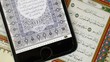 Heboh di Arab, Imam Dilarang Baca Al-Quran Lewat HP, Kenapa?