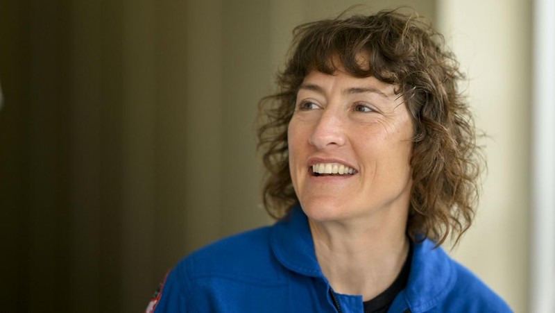 Awak misi Artemis II NASA (kiri ke kanan): astronot Badan Antariksa Kanada Jeremy Hansen astronot NASA Victor Glover, Reid Wiseman, dan Christina Hammock Koch selama pengenalan anggota awak Artemis II pada 3 April 2023. (Jonathan Newton/The Washington Post via Getty Images)