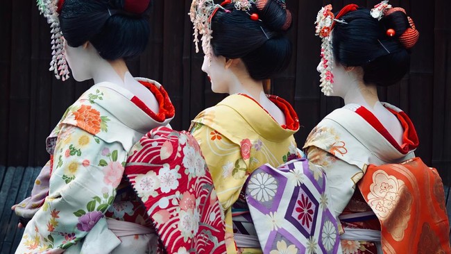 Gara-Gara Trump, Warga RI Jalan-Jalan ke Jepang - Thailand Lebih Murah