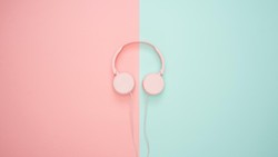 Lirik Lagu End of Beginning Djo (Joe Keery) dengan Terjemahan dan Maknanya