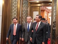 Luhut Dorong Jokowi, Kirim Orang RI 'Curi' Teknologi China