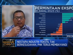 Nestapa Industri Tekstil, PHK & Tutup Pabrik Jadi Solusi?