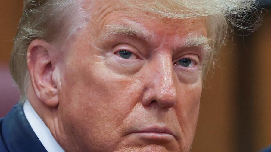 Former U.S. President Donald Trump appears in court for an arraignment on charges stemming from his indictment by a Manhattan grand jury following a probe into hush money paid to porn star Stormy Daniels, in New York City, U.S., April 4, 2023. REUTERS/Andrew Kelly/Pool