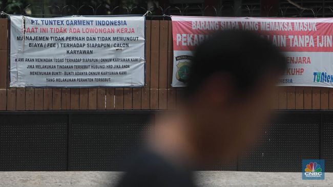 Gambar Pabrik Industri Tekstil