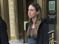 Usai Tipu Bank Rp2,7 T, Wanita Ini Malah Foya-Foya Selama Sidang