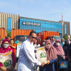 Jangan Kaget Ada Kiriman Beras Mendadak, Ternyata Kado Jokowi