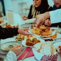 Sering Bukber Bikin Boncos! Lakukan Ini Agar Keuanganmu Aman