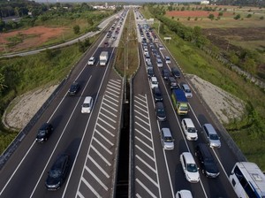 Lalin Tol Japek Siang Ini: Contraflow Km 47-65, Buka Tutup Jalan Layang MBZ