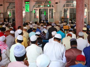 7 Contoh Khutbah Jumat Akhir September 2024, Memetik Hikmah Bulan Maulid
