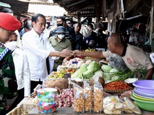 Klaim Jokowi: Harga Bahan Pangan Pokok Stabil Jelang Lebaran