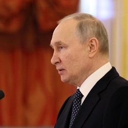 Terbongkar! Ini Sosok yang Bikin Putin Serang Ukraina