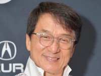 Harta Berlimpah, Jackie Chan Ogah Kasih Warisan ke Anak