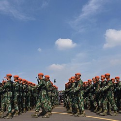 Prajurit TNI & Polri Bisa Dapat Jabatan di Kementerian Hingga Pemda