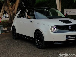 Kabar Sedih buat Orang Indonesia yang Mau Beli Si Imut Honda e