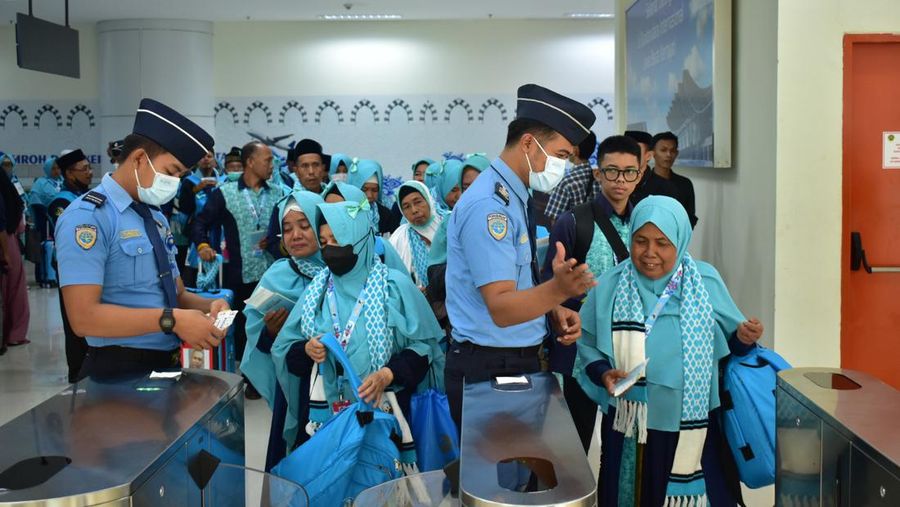Bandara Kertajati ramai lagi dengan melayani penerbangan umrah. (Dok. Angkasa Pura II)