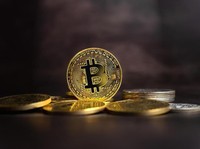 Trader Kripto Full Senyum, Bitcoin dkk Nanjak Terus