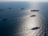 Laut Merah Makin Membara, Kapal Perang AS-Inggris Turun Lawan Houthi