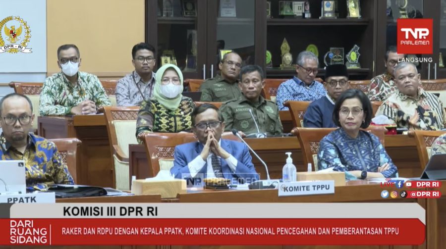 KOMISI III DPR RI RAPAT KERJA DENGAN MENKO POLHUKAM, MENTERI KEUANGAN DAN PPATK