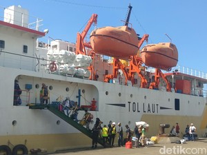 Tercatat 338 Ribu Penumpang Hilir Mudik di Tanjung Perak Selama Libur Nataru