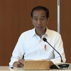 Jokowi Was-was! Dunia Kacau Balau, Menteri Harus Siaga