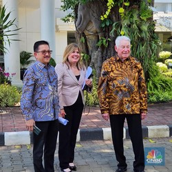 Tiba-Tiba Bos Freeport McMoran Adkerson Temui Menteri ESDM, Ada Apa?