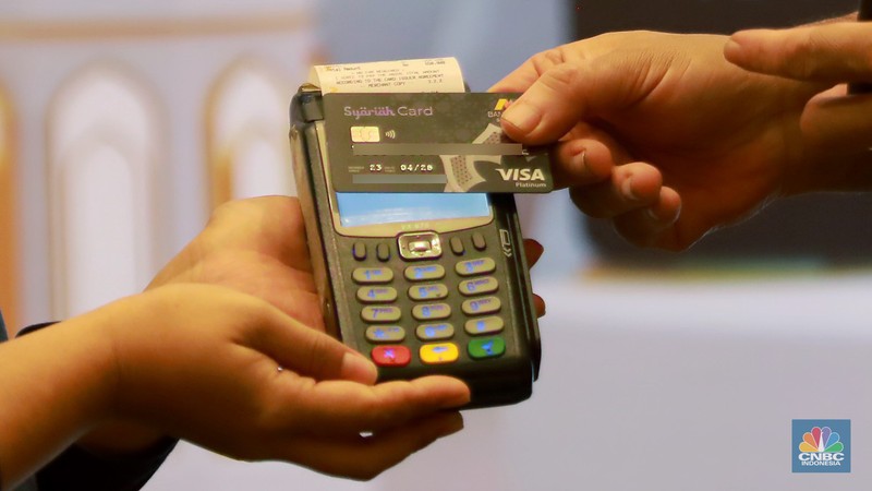 Bank Mega Syariah Luncurkan kartu pembiayaan Syariah Card. (CNBC Indonesia/Muhamad Sabki)