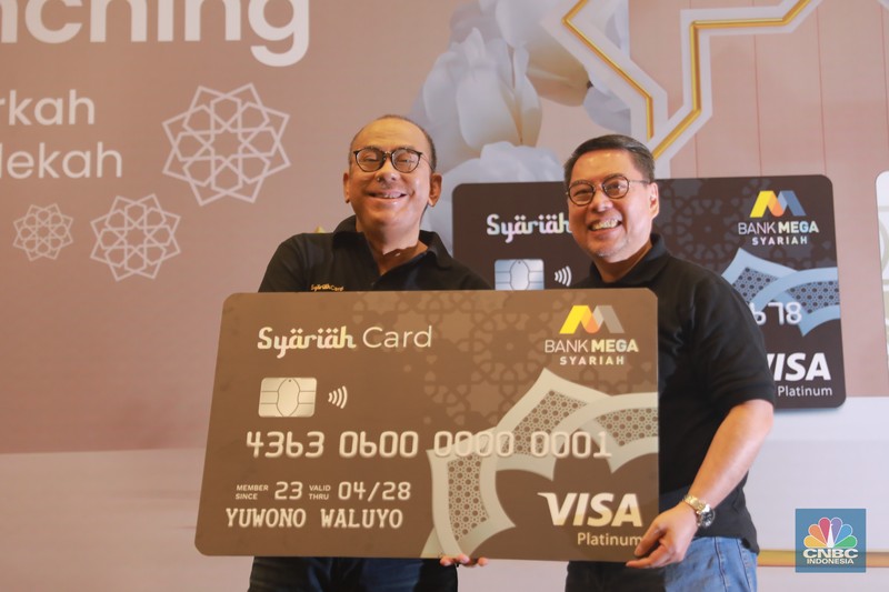 Bank Mega Syariah Luncurkan kartu pembiayaan Syariah Card. (CNBC Indonesia/Muhamad Sabki)