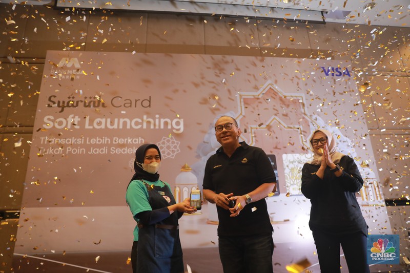 Bank Mega Syariah Luncurkan kartu pembiayaan Syariah Card. (CNBC Indonesia/Muhamad Sabki)