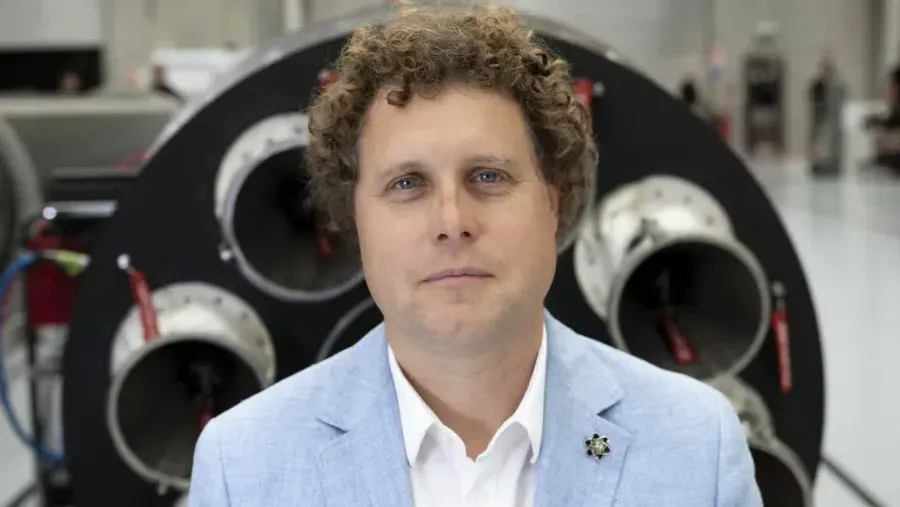 Peter Back, CEO Rocket Lab (sumber CNBC Internasional)
