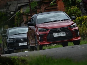 Toyota Agya GR Sport Ketinggalan Jauh dari Honda Brio RS