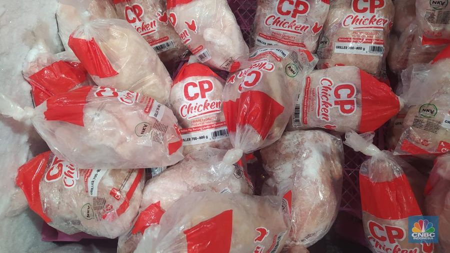 Program Transmart Full Day Sale, Sabtu (15/4/2023) pukul 10.00 hingga 24.00 waktu setempat di 92 gerai Transmart seluruh Indonesia. (CNBC Indonesia/Martya Rizky)
