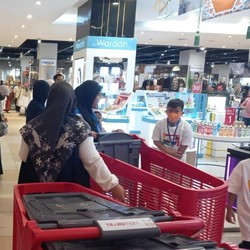 Bisnis Ritel Belum Bisa Ngegas, Orang RI Masih Pelit Jajan?