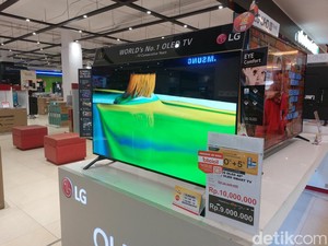 Video: Gokil! LED TV 65 Inch di Transmart Full Day Sale Diskon Gede-gedean