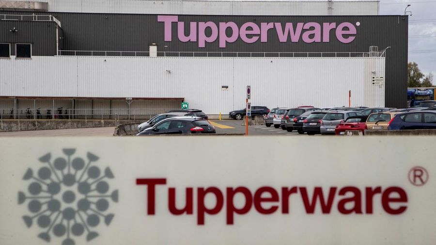 Pabrik Tupperware (BELGA MAG/AFP via Getty Images/NICOLAS MAETERLINCK) Pabrik Tupperware (BELGA MAG/AFP via Getty Images/NICOLAS MAETERLINCK)